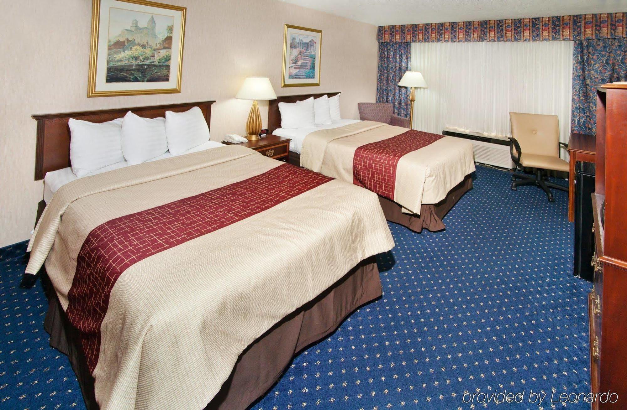 Red Roof Inn Knoxville Central - Papermill Road Exterior photo